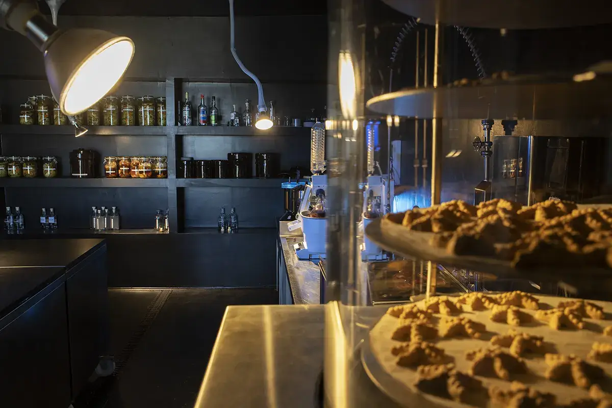 Il tunnel A tutto Cedroni: l'importanza del laboratorio al ristorante
