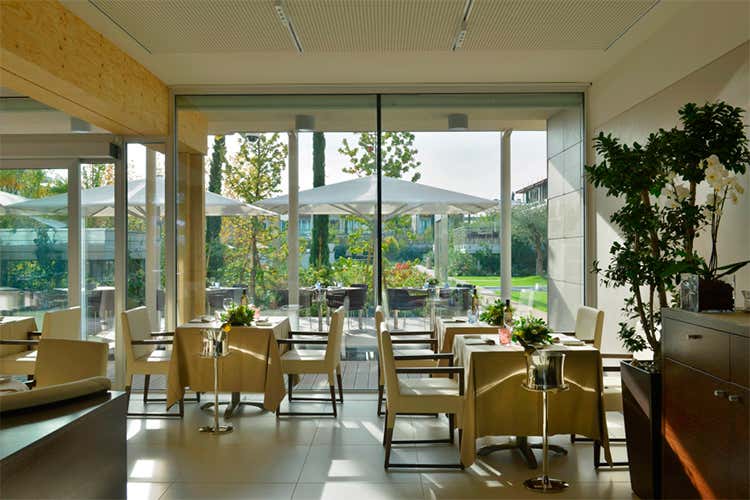 Cena d'autore con i prodotti del territorio L'Aqualux Hotel ospita Gianfranco Vissani Cena d'autore con i prodotti del territorio L'Aqualux Hotel ospita Gianfranco Vissani