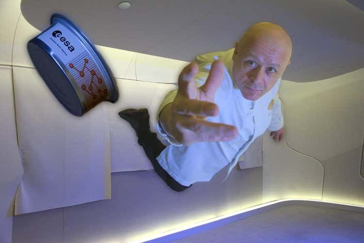 Thierry Marx - Cene spaziali al Mandarin Oriental, Paris Menu per astronauti firmati Thierry Marx Thierry Marx - Cene spaziali al Mandarin Oriental, Paris Menu per astronauti firmati Thierry Marx