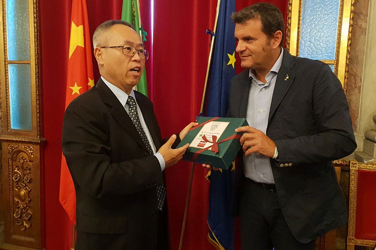 L'ambasciatore cinese da Centinaio Il rapporto con l'Italia si rafforza