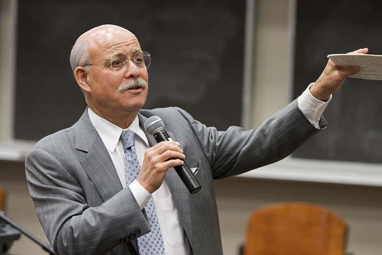 Jeremy Rifkin - Centri commerciali verso il collasso E i clienti dove mangeranno, online?