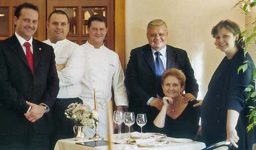 Francesco, Roberto, Enrico, Vittorio, Bruna (seduta) e Rossella