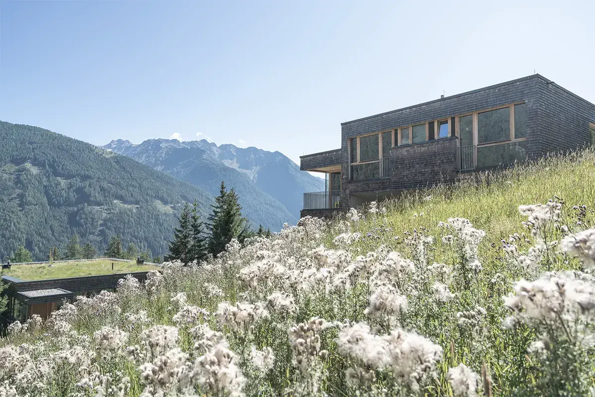 Uno degli Chalet del Gradonna Resort