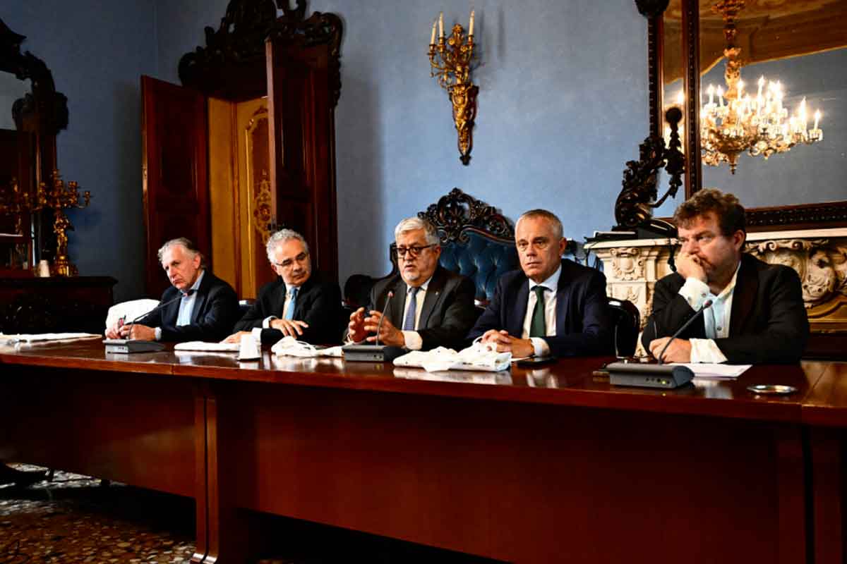 Champagne Experience 2025: oltre 700 etichette in degustazione a Bologna Champagne Experience 2025: oltre 700 etichette in degustazione a Bologna