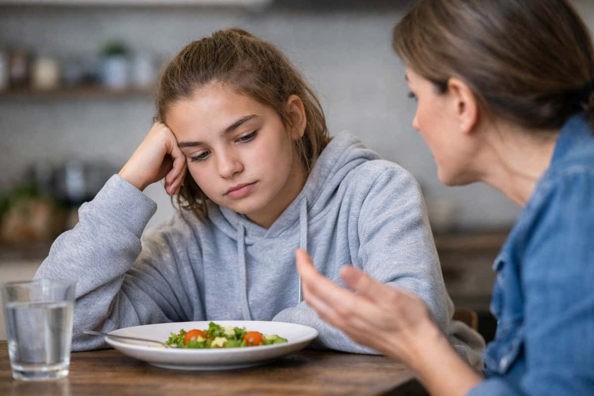 Disturbi alimentari nei ragazzi: ecco quali segnali riconoscere secondo l'Unicef Disturbi alimentari nei ragazzi: ecco quali segnali riconoscere secondo l'Unicef