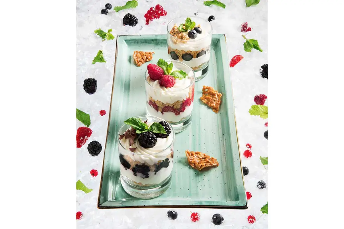 Cheesecake trilogy Con Dolce Men&ugrave;, dessert di alta pasticceria in pochi passaggi