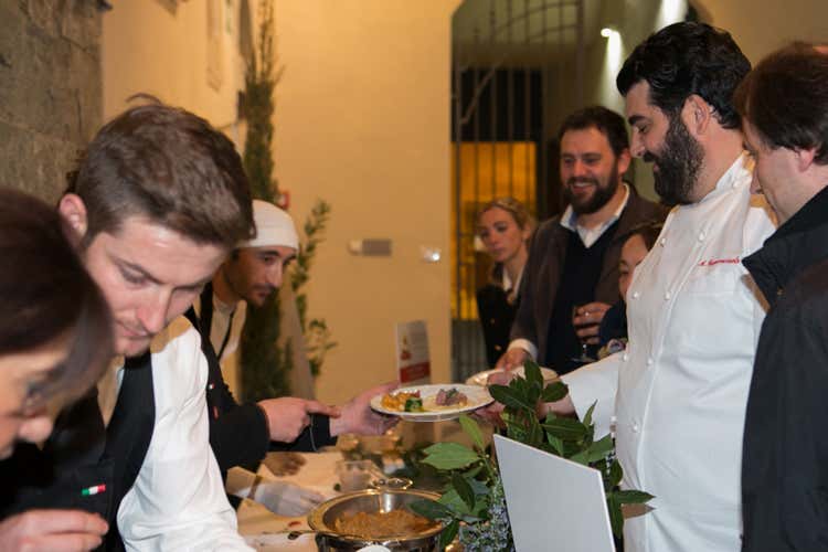 Chianina e Syrah celebra Cortona Un festival per due eccellenze mondiali Chianina e Syrah celebra Cortona Un festival per due eccellenze mondiali