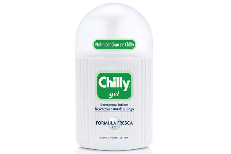 (Chilly, il detergente intimo anche sotto la doccia) (Chilly, il detergente intimo anche sotto la doccia)
