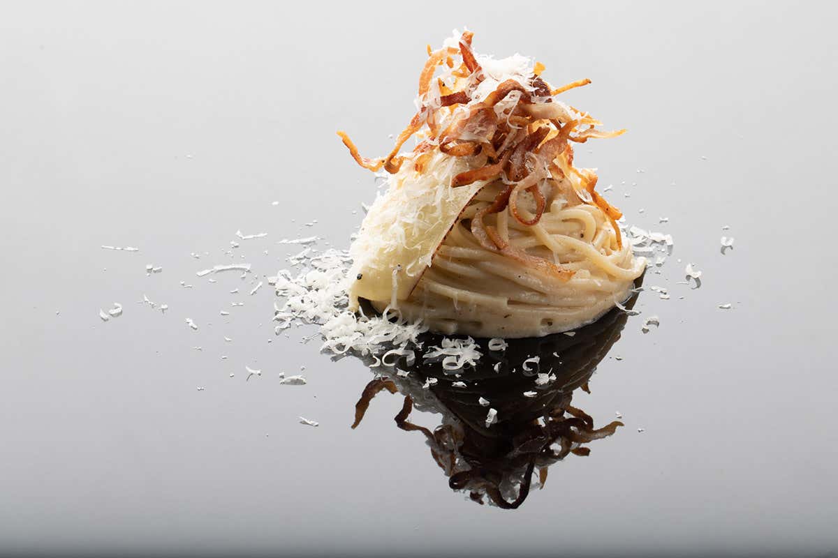 Chitarrine alla gricia, guanciale Dol e cacio sbronzo - Moma I 18 anni di Vinòforum tra vino e stelle della cucina