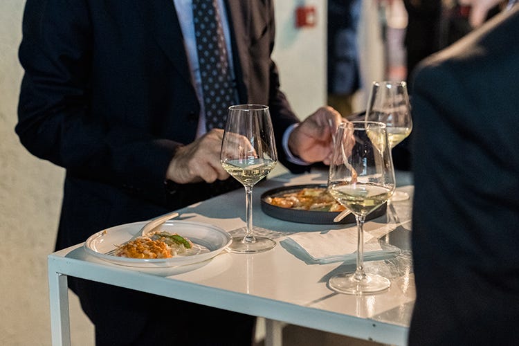 Show cooking di Andrea Berton. Foto: Visual Crew - Chiusa la Milano Wine Week Un modello per il futuro degli eventi