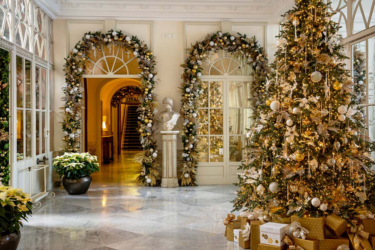 I migliori allestimenti natalizi 2025 degli hotel: Park Hyatt Milano I migliori allestimenti natalizi 2025 degli hotel: Park Hyatt Milano