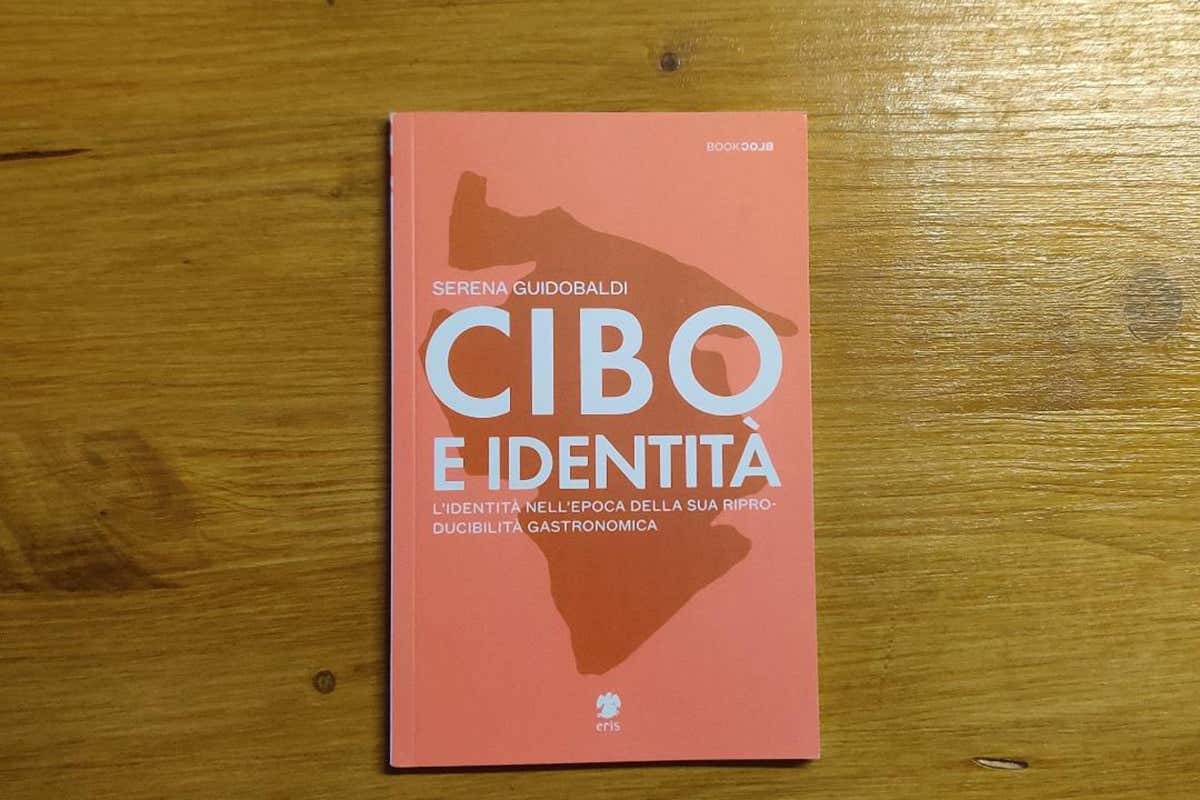 Cibo e identit&agrave; Cinque libri su vino e cucina da regalare a Natale&hellip; ma senza ricette!
