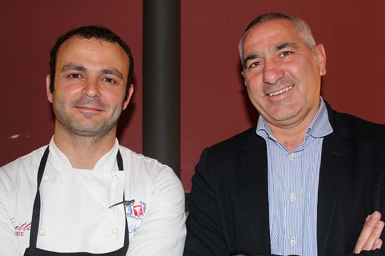 Salvatore Amato e Faro Giannola - Aperitivo Pi&ugrave; al ristorante Ciciritto Cucina di pesce e vini del territorio