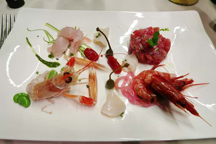 (Ciciritto, la Sicilia di stagione in stagione nei piatti bilanciati di Salvatore Amato)