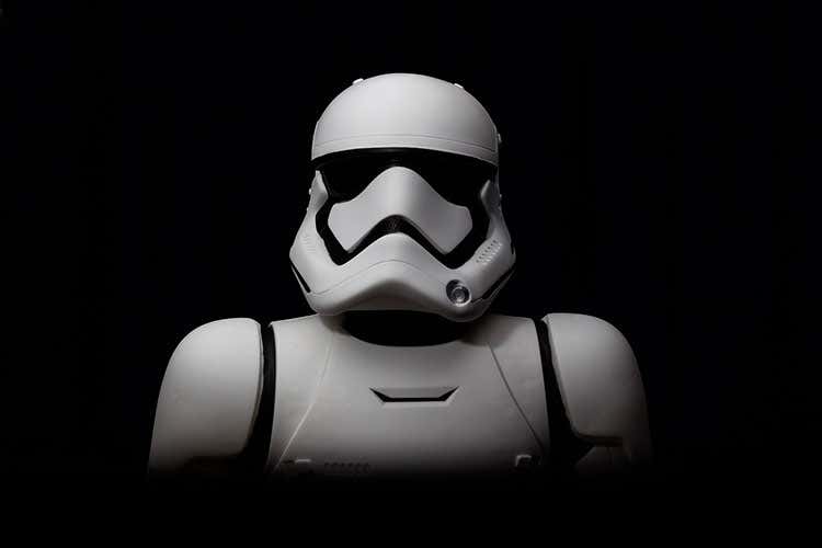 (Cinema Imax a Milano e Napoli per godersi l'ultimo episodio di Star Wars) (Cinema Imax a Milano e Napoli per godersi l'ultimo episodio di Star Wars)