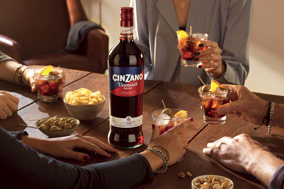 Caffo acquisisce Cinzano: nasce un gigante italiano dell’aperitivo Caffo acquisisce Cinzano: nasce un gigante italiano dell’aperitivo