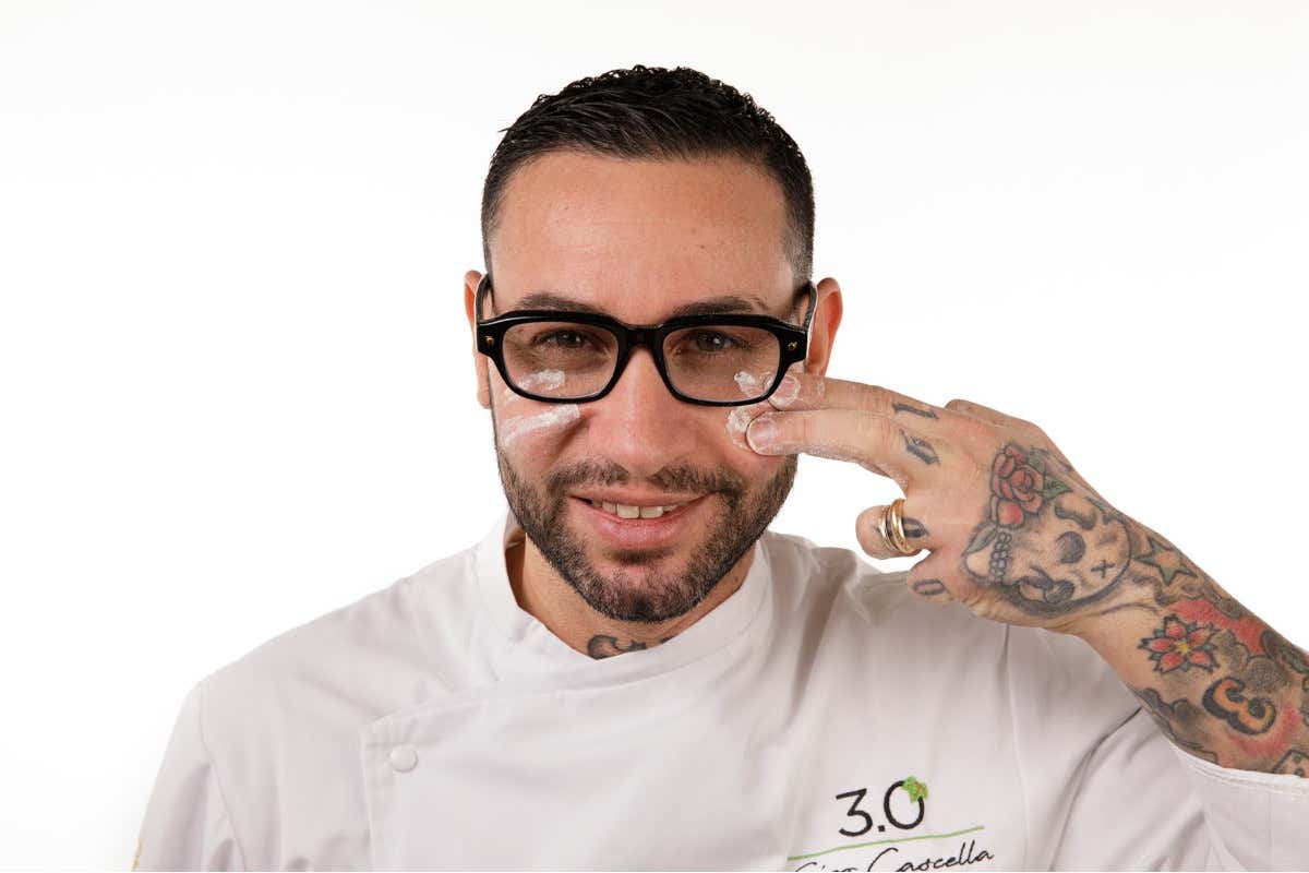 Ciro Cascella nel suo locale utilizza le farine di Mulino Caputo Pizza 3.0 Ciro Cascella il dna di Napoli Ciro Cascella nel suo locale utilizza le farine di Mulino Caputo Pizza 3.0 Ciro Cascella il dna di Napoli