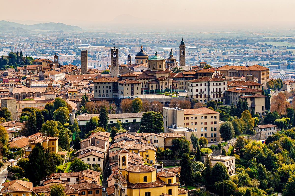 Bergamo, Città Alta  Bergamo, Parma e Alba insieme per promuovere il turismo enogastronomico