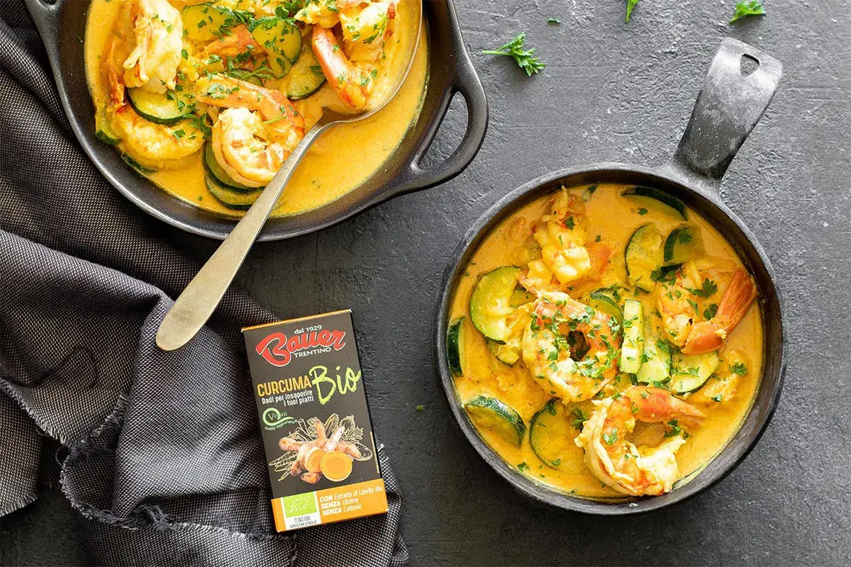 Code di gambero alla curcuma e cocco con Dado alla Curcuma Bio Bauer Code di gambero alla curcuma con Dado alla Curcuma Bio Bauer