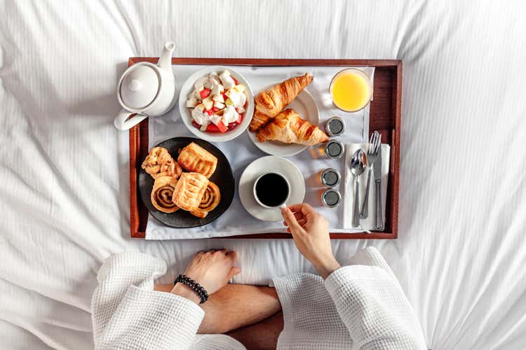 Colazione pasto più importante della giornata - Colazione, arma per la quarantena Mix di carboidrati per il buon umore