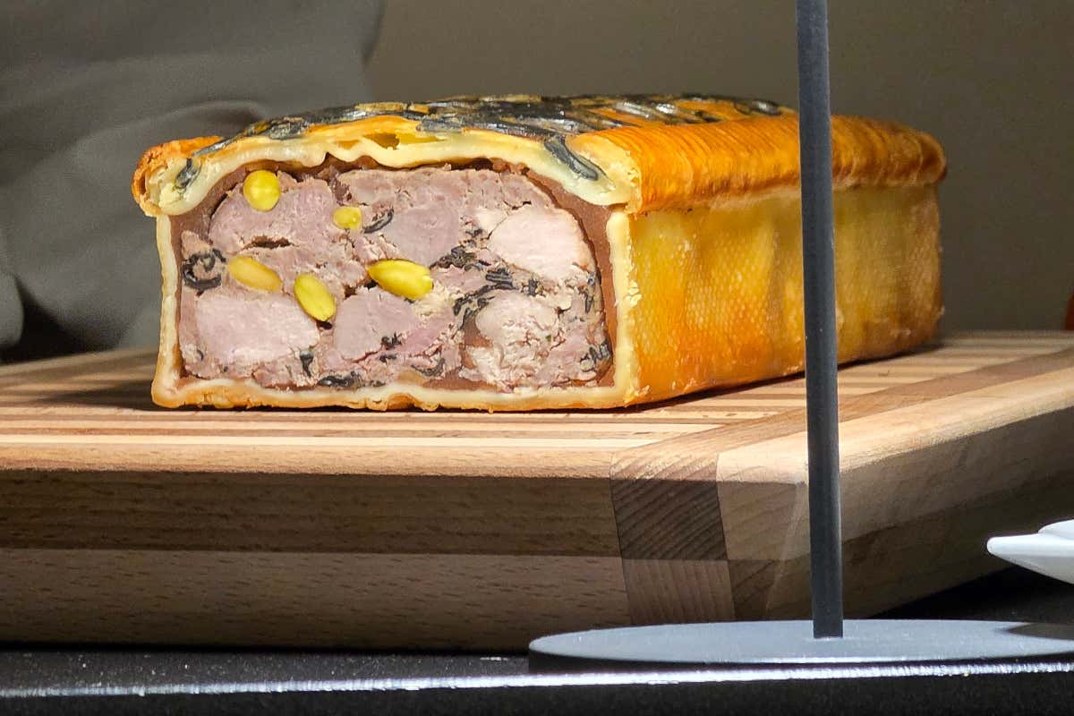 In Riva a Numana: un tocco francese tra mare cristallino e le colline del Conero