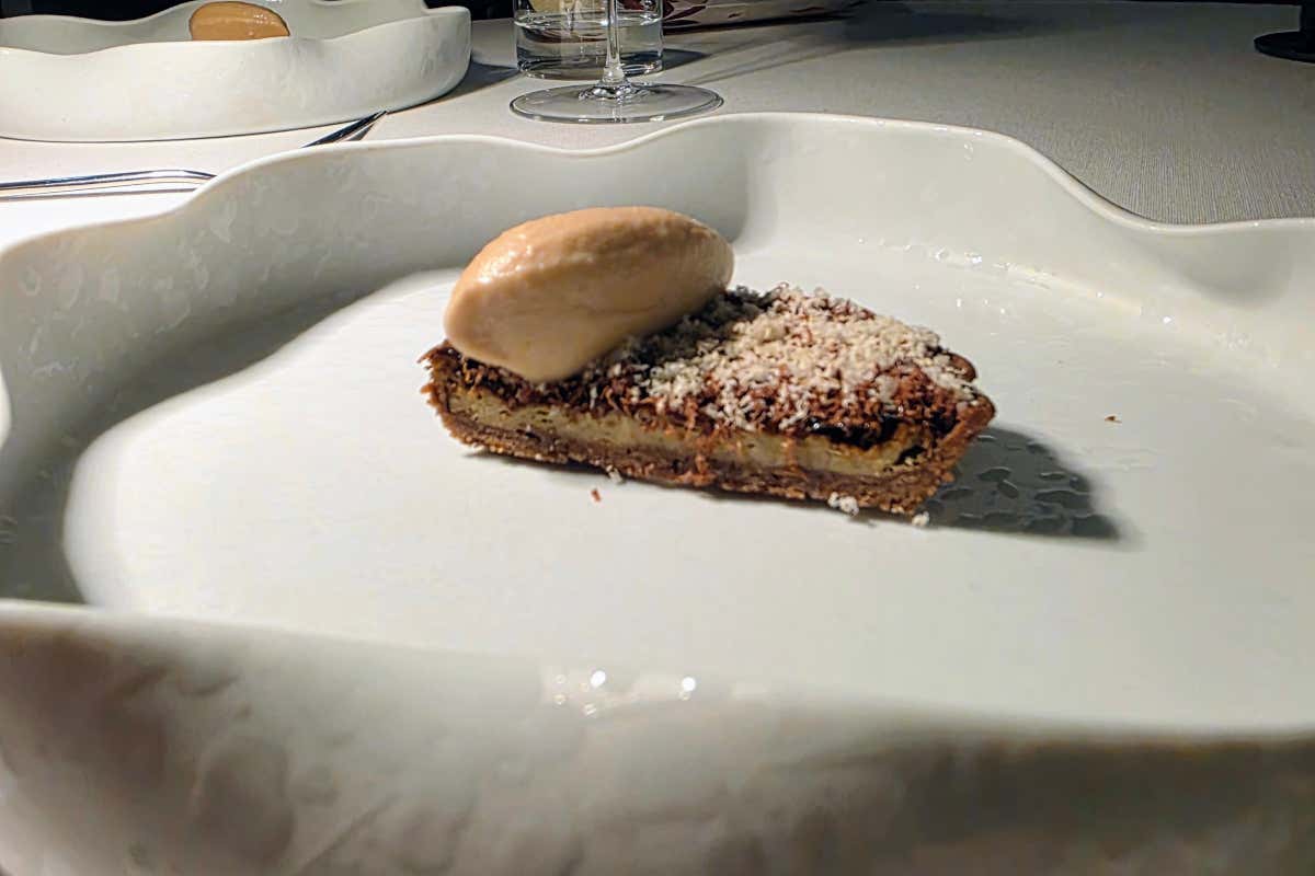 In Riva a Numana: un tocco francese tra mare cristallino e le colline del Conero