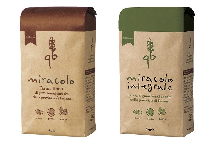 Per il canale retail le due farine Miracolo QB sono disponibili in sacchetti di carta nel formato da 1 kg, per quello professionale in quello da 5 e 15 kg - Con la farina Miracolo QB una pasta da grandi emozioni