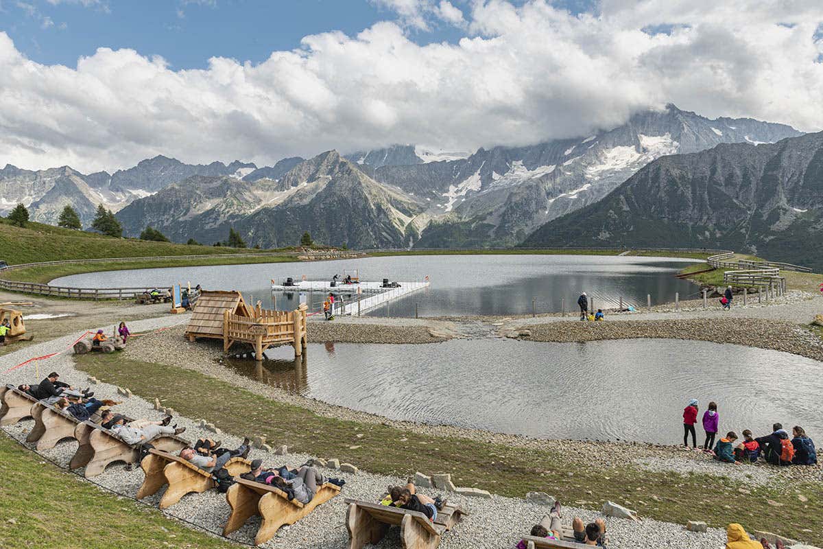 Concerto sul lago di Valbiolo al Passo Tonale. Foto: Mauro Mariotti L’estate 2022? All’insegna di natura e rigenerazione a Pontedilegno-Tonale Concerto sul lago di Valbiolo al Passo Tonale. Foto: Mauro Mariotti L’estate 2022? All’insegna di natura e rigenerazione a Pontedilegno-Tonale