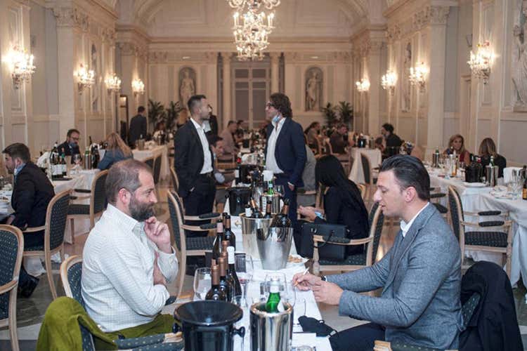 Erano presenti importatori di 4 continenti - Confini aperti per il vino italiano Le cantine incontrano i buyer