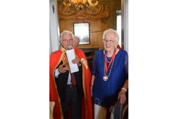 L'Ordine dei Cavalieri della Polenta festeggia 40 anni al castello di ...