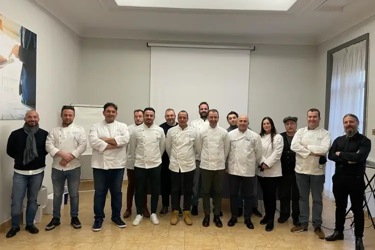 Nasce Conpait Calabria, a guidare i pasticceri il maestro Rocco Scutell&agrave;