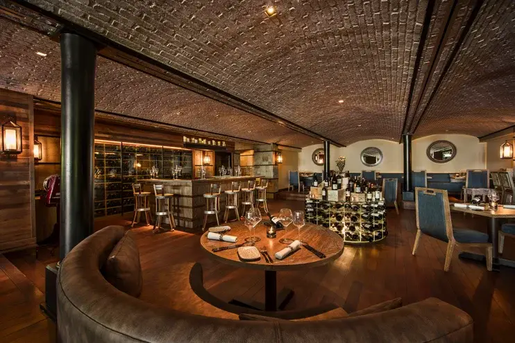  Blue Penny Cellar Restaurant