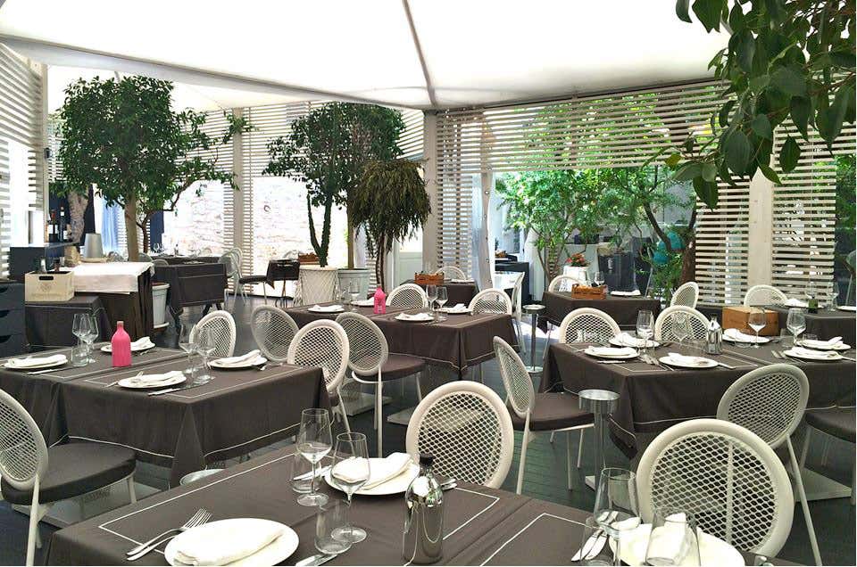 Nella bellissima città di Trani c'è il ristorante Corteinfiore del patron Michele Matera Puglia e Basilicata: i ristoranti da non perdere per Pasqua