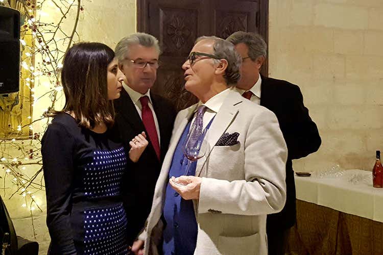 (Conti Zecca festeggia un anno di Rodin&ograve; La volont&agrave; &egrave; raccontare il Salento del vino)