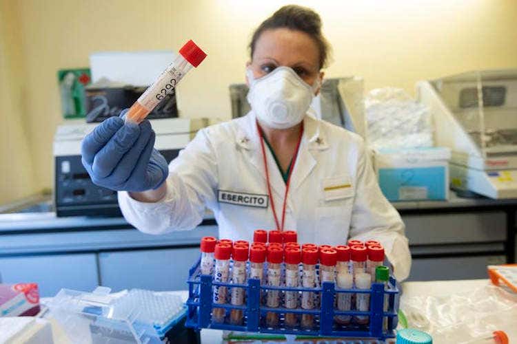 Coronavirus, più di 1 milione di casi Spagna supera l'Italia per contagi Coronavirus, più di 1 milione di casi Spagna supera l'Italia per contagi