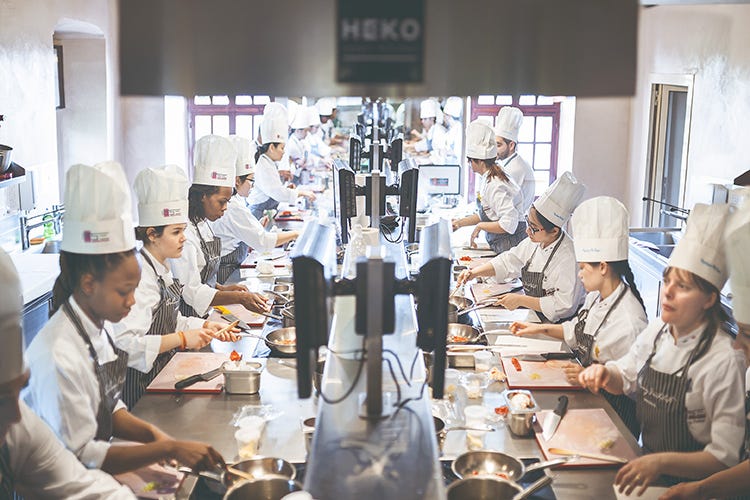Da settembre 2019 inizierà un nuovo percorso formativo, il Corso superiore di Cucina italiana (Corsi professionali di cucina L'offerta è ampia, come scegliere?)