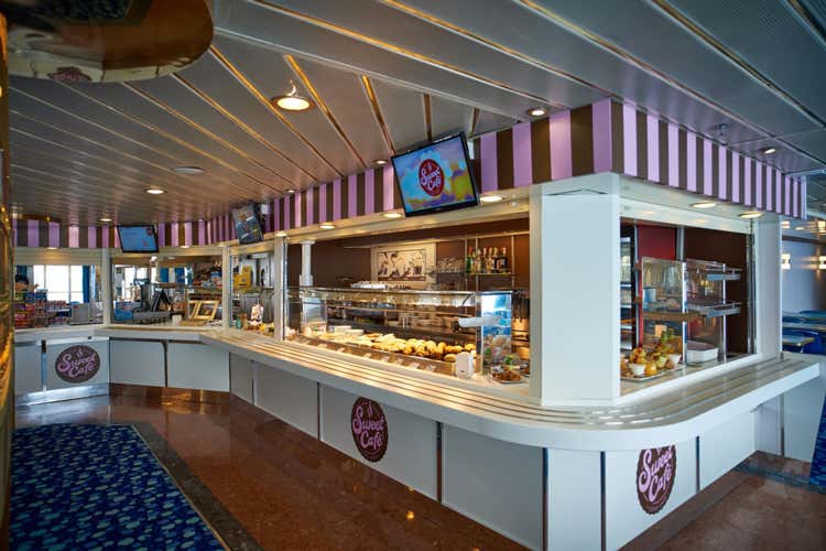 Corsica Sardinia Ferries... per tutti i gustiSulle navi, sei ristoranti rinnovati