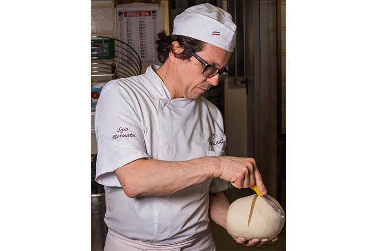 Ezio Marinato - Corso di panificazione con Ezio Marinato  Ad Alma si formano i nuovi Bakery chef