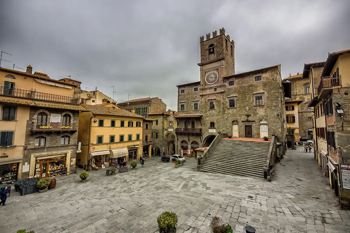Cortona, nel cuore della Val di Chiana aretina Pedalando nella Val di Chiana tra buon cibo, natura e storia