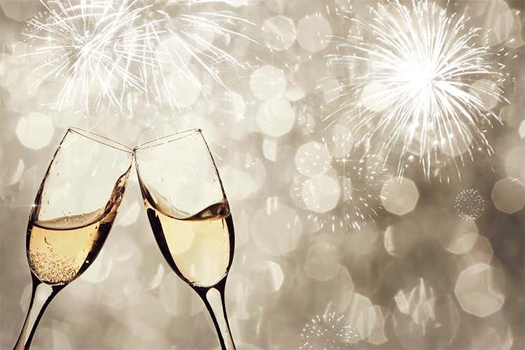 Crescita inarrestabile per le bollicine Sotto le feste sono un vero “must” Crescita inarrestabile per le bollicine Sotto le feste sono un vero “must”