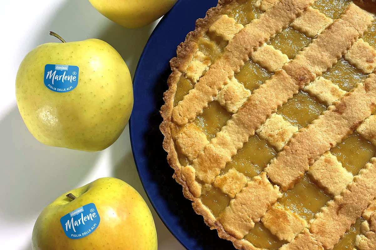 Crostata con confettura di mele Crostata con confettura di mele