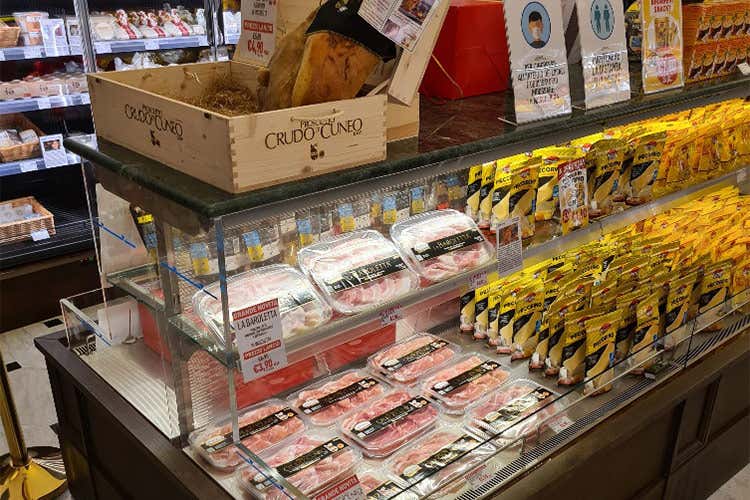 Presentata la vaschetta da 90 grammi di Prosciutto Crudo di Cuneo Dop Gli italiani premiano il mondo degli affettati