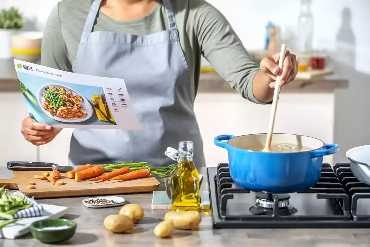 Per il 43% degli italiani cucinare &egrave; un modo di divertirsi Gli italiani e la cucina: ingredienti freschi e consumo consapevole