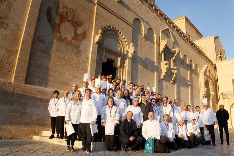 Cucina, formazione e fare squadra al centro de Le stelle della ristorazione Cucina, formazione e fare squadra al centro de Le stelle della ristorazione