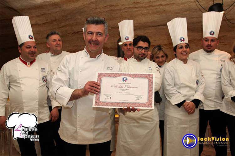 Cucina, formazione e fare squadra al centro de Le stelle della ristorazione Cucina, formazione e fare squadra al centro de Le stelle della ristorazione