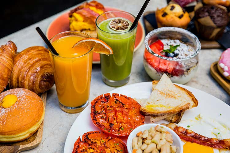 English breakfast, American breakfast e colazione italiana - Cucina senza confini al Vintro Bar & Bites a Roma English breakfast, American breakfast e colazione italiana - Cucina senza confini al Vintro Bar & Bites a Roma