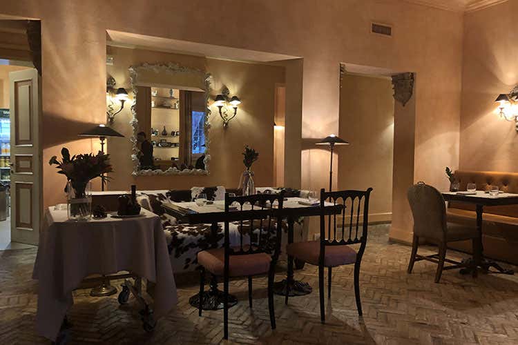 Un'altra sala (Cucina toscana... alla brace Il tocco di Ortolani a L'Andana)