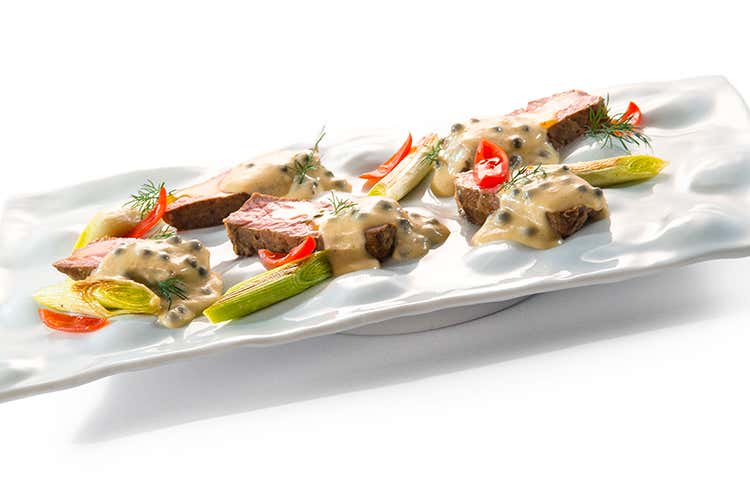 Filetto di manzo al pepe verde (Culinaire Original con Montersino reinterpreta la tradizione italiana)
