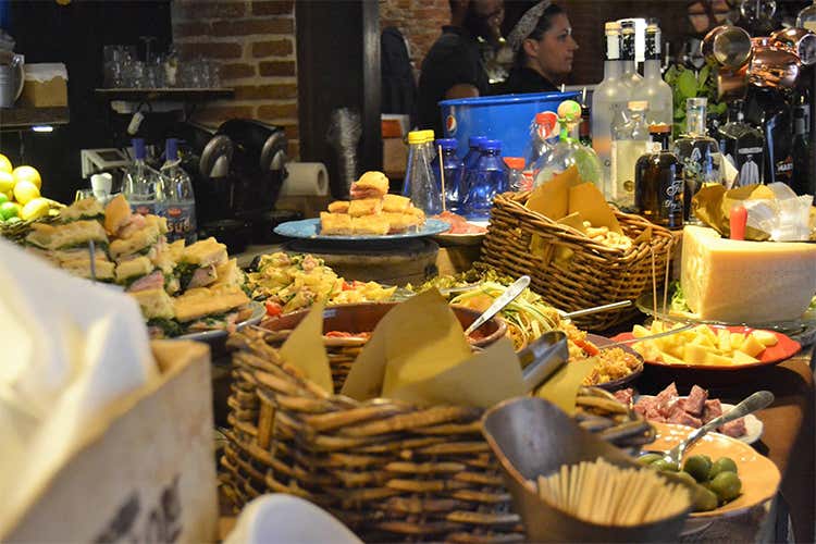 Cultura di cibo, vino e buon vivere al centro della tre giorni di EatPrato Cultura di cibo, vino e buon vivere al centro della tre giorni di EatPrato