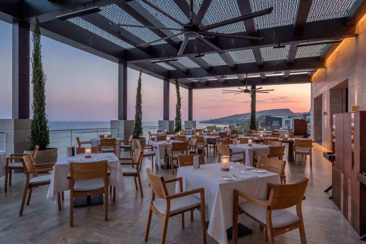 Lusso e cucina stellata a Cipro: all'Amara di Limassol la nuova meta gourmet del Mediterraneo